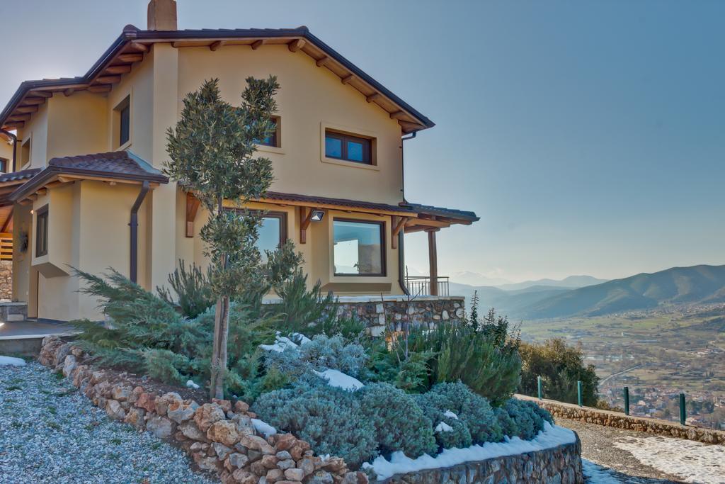 Levandes Houses Калаврита Номер фото